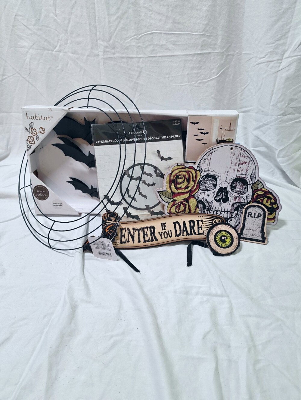 Simple Wall Halloween Decorations Bundle
